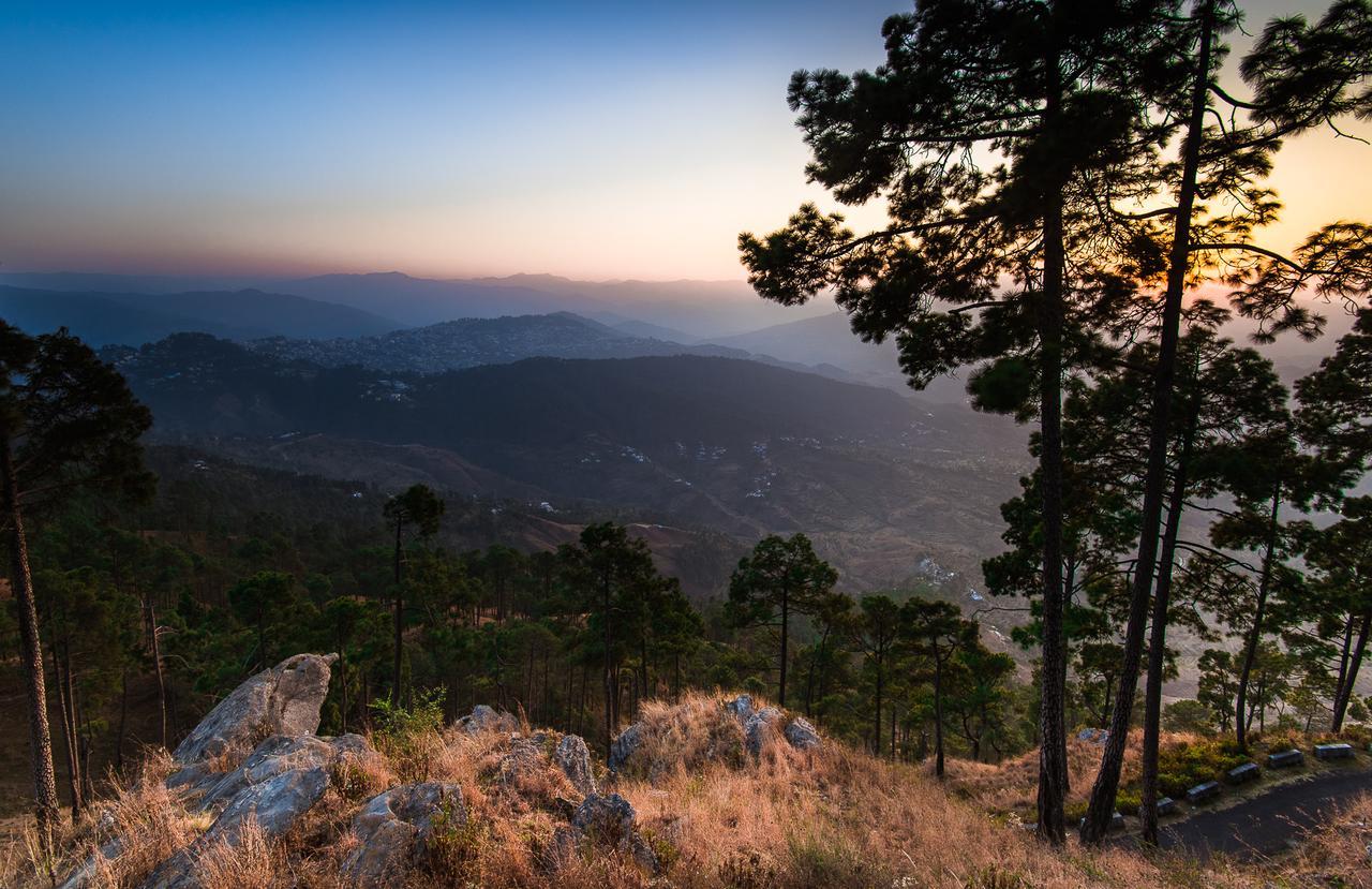 מלון בינסר The Kumaon מראה חיצוני תמונה